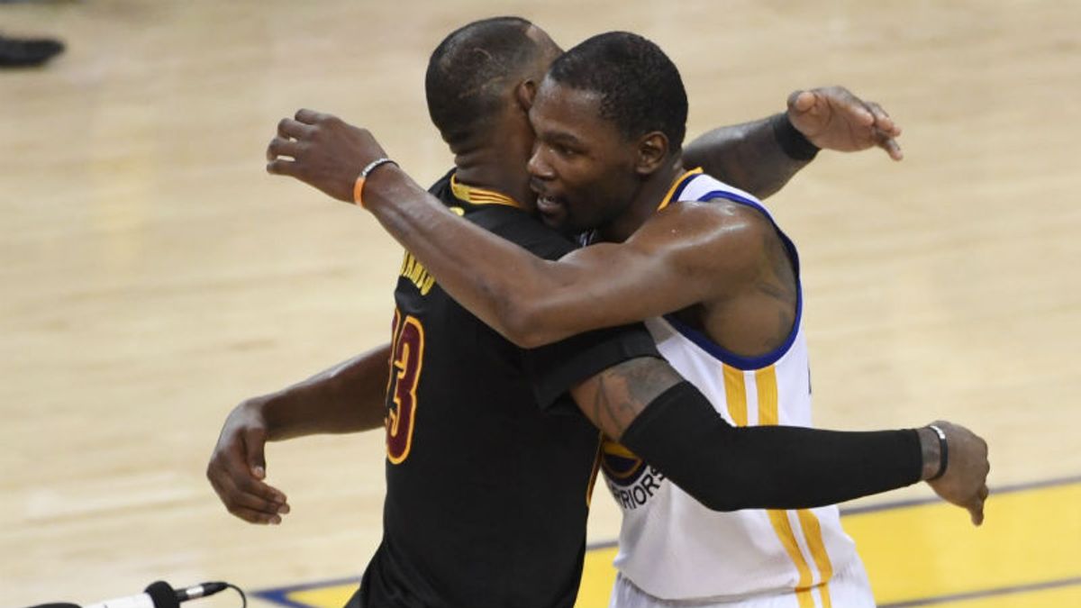 Warriors Are Historic Finals Favorites Over Cavaliers article feature image