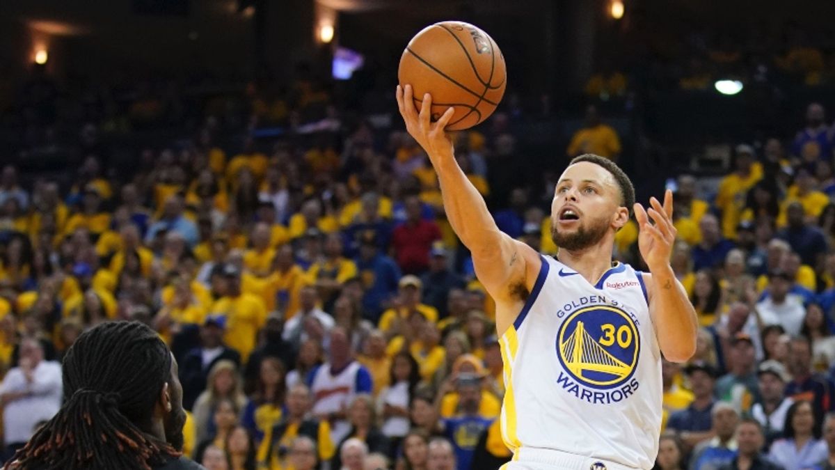 Warriors-Clippers PrizePicks Promo: Win $50 if Steph Curry Scores a Point! article feature image