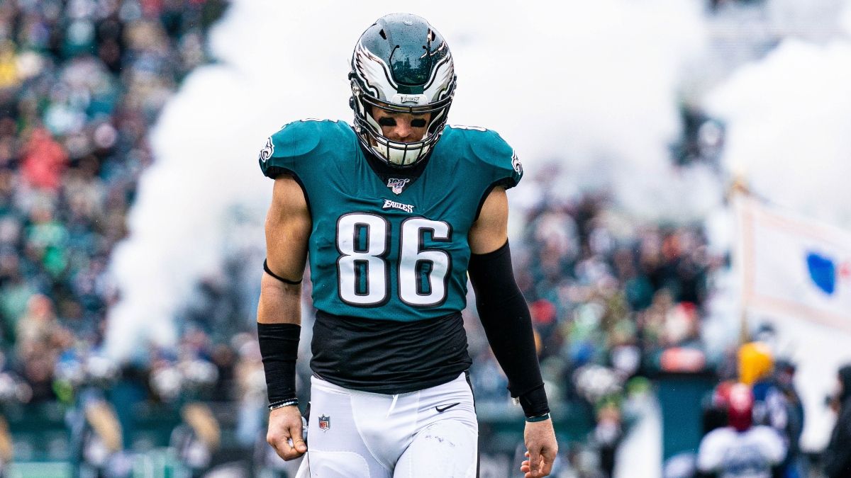 Fantasy Football Injuries: Zach Ertz & Kyler Murray Rankings, Backup Plans, More article feature image