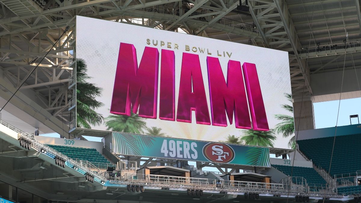 Updated 49ers vs. Chiefs Weather Forecast: How Windy Conditions Could Affect Super Bowl 54 in Miami article feature image