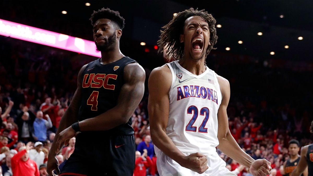 College Basketball Betting Odds & Picks: How to Bet the Oregon State-Arizona Total article feature image