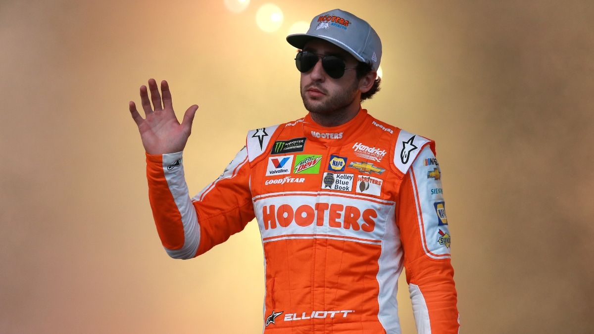 Chase Elliott Daytona 500 Odds: Futures, Matchups, Prop Bets & Driver Ranking article feature image