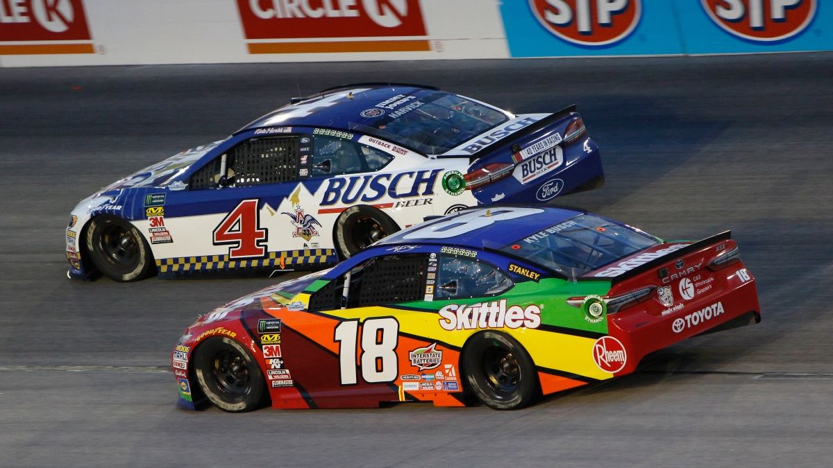 Nascar At Darlington Odds Kevin Harvick Kyle Busch Co Favorites For Nascar S May 17 Return The Action Network