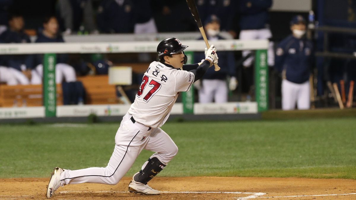 KBO Picks, Odds Predictions & Betting Model (Thursday, May 21): Will Bears Continue to Slow Down the Dinos? article feature image