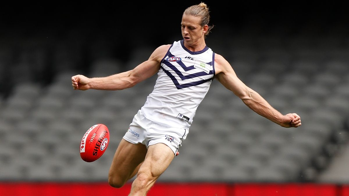 Aussie Rules Football Odds, Picks and Predictions: Brisbane Lions vs. Fremantle Dockers (Friday, June 12) article feature image