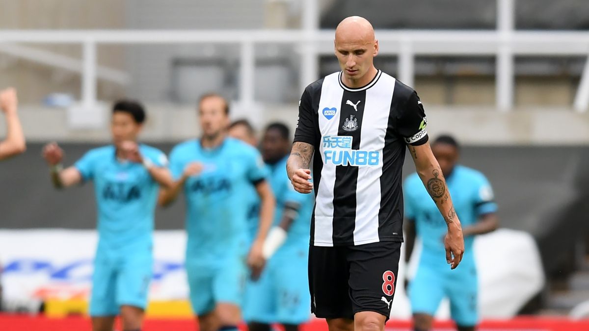 Monday Premier League Betting Odds, Picks & Predictions: Brighton vs. Newcastle Preview (July 20) article feature image