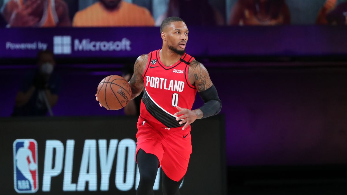 Saturday NBA Player Prop Bets & Picks: LeBron James, Damian Lillard and More (August 22) article feature image