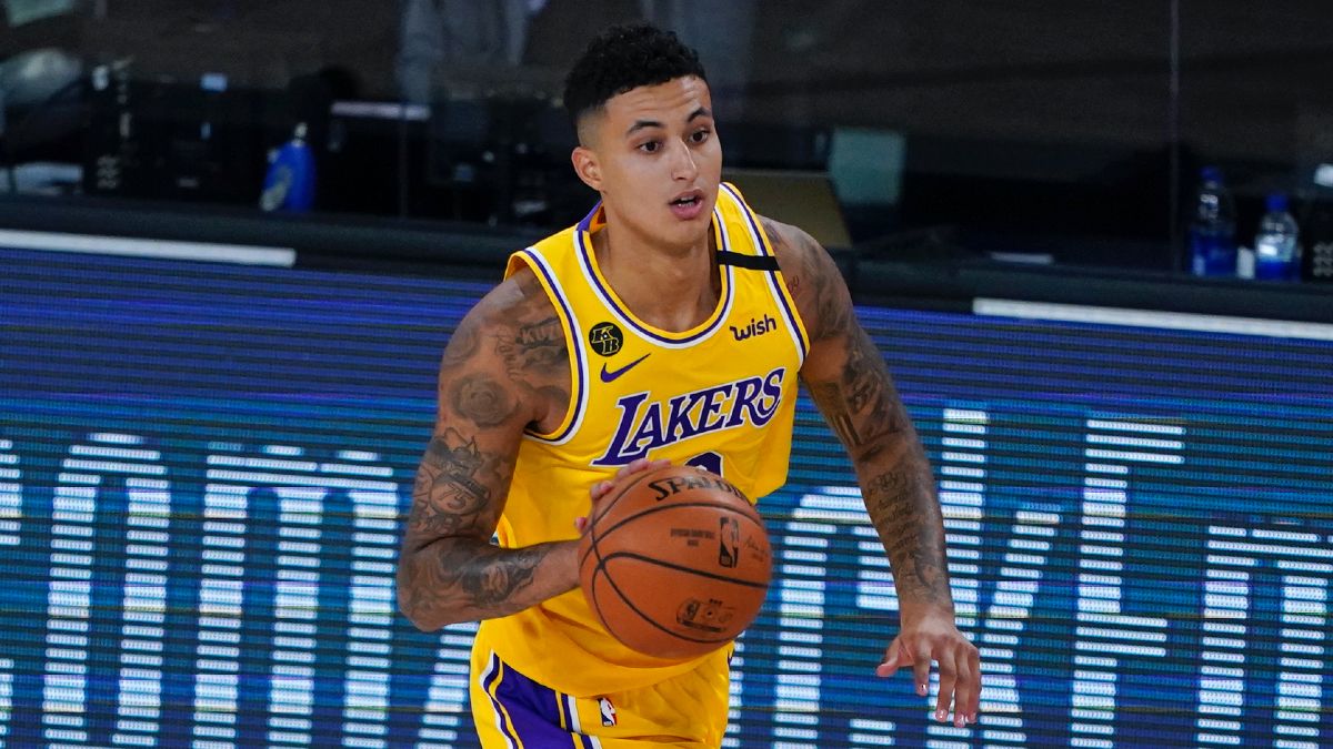 NBA Odds, Betting Picks & Predictions: Kings vs. Lakers Preview (Thursday, Aug. 13) article feature image
