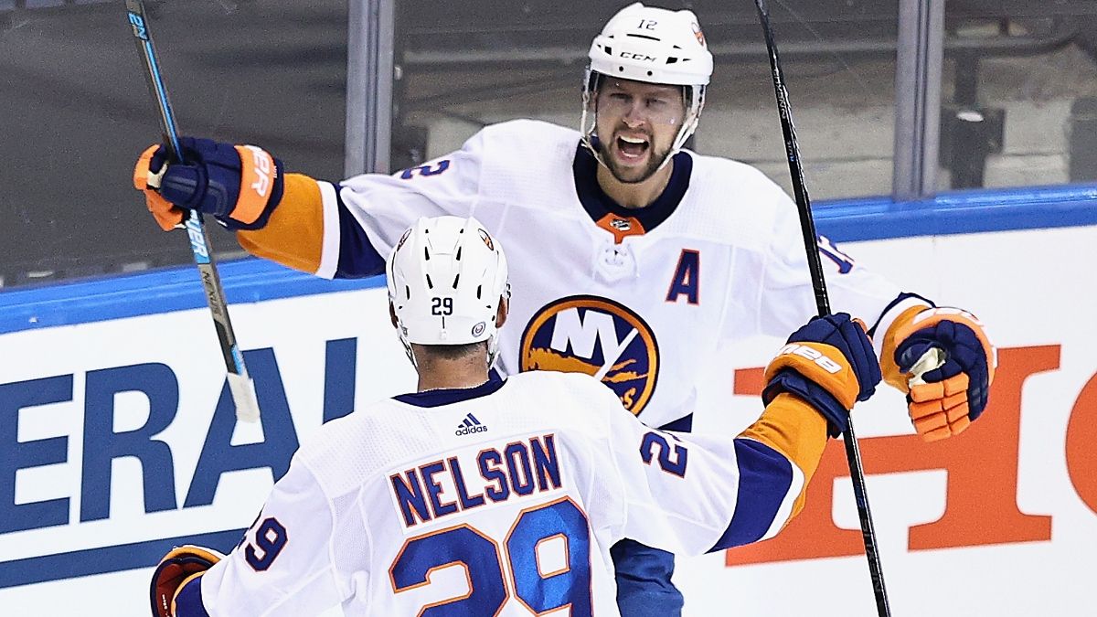 NHL Betting Picks: Our 4 Favorite Bets for Friday’s Stanley Cup Playoff Games (August 14) article feature image