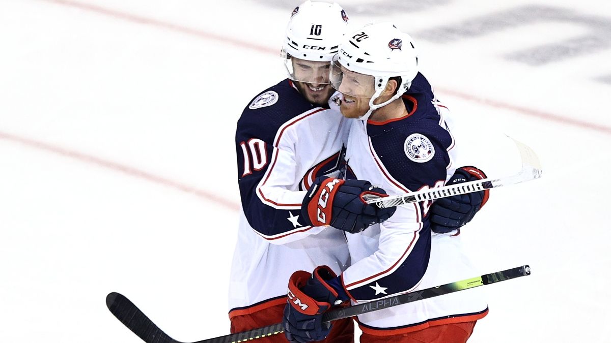 NHL Odds, Picks & Predictions (Saturday, August 15) Tampa Bay