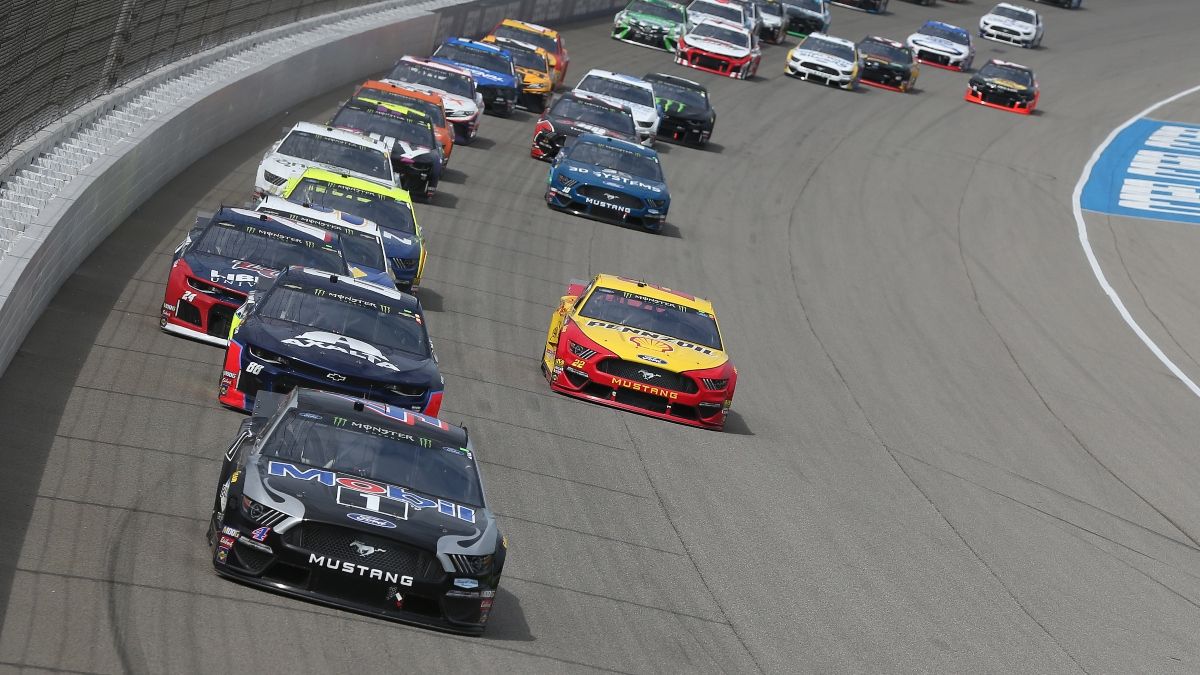 NASCAR at Michigan Odds, Betting Predictions: 2 Picks for Sunday’s (Aug. 9) Consumers Energy 400 article feature image