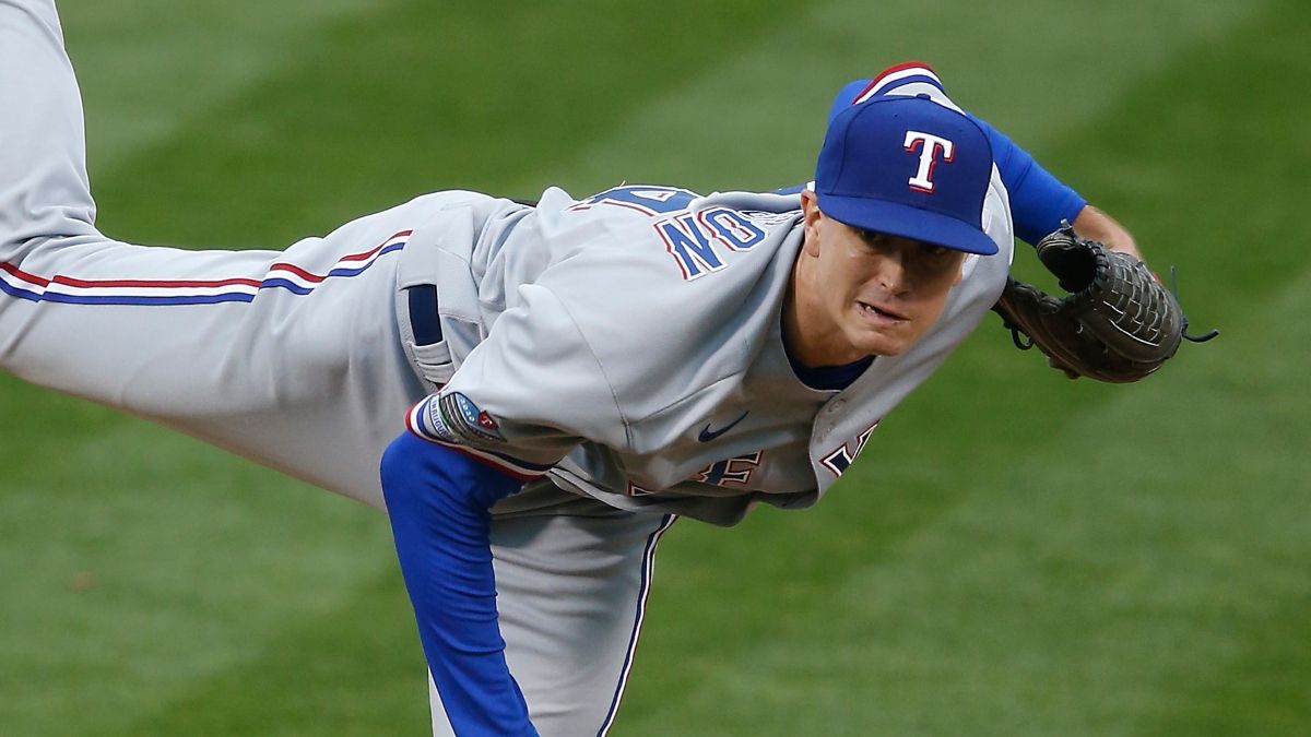Mariners vs. Rangers Odds & Pick (Monday, August 10): Starting Pitching Gives Texas the Edge article feature image
