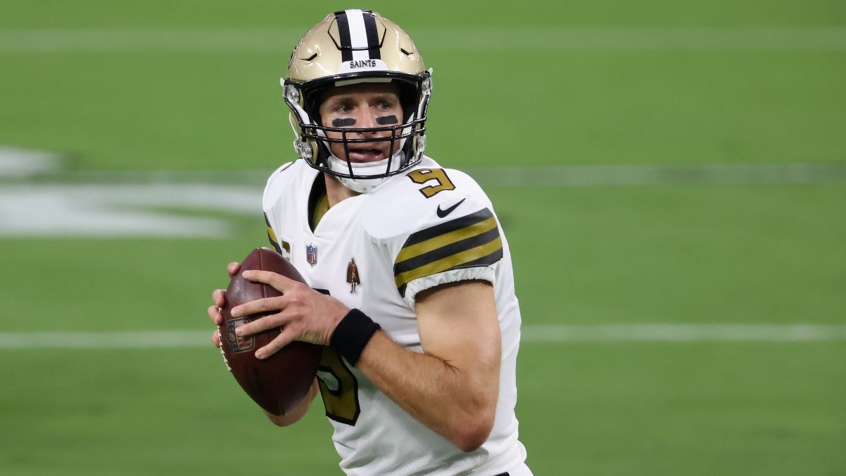 Packers vs. Saints Sharp Pick: How Pros Are Betting the Sunday Night Football Spread article feature image