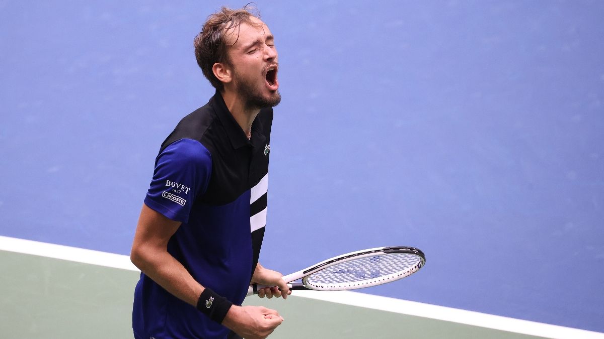 US Open Betting Odds and Picks: Daniil Medvedev vs. Dominic Thiem and Alexander Zverev vs. Pablo Carreno-Busta (Friday, Sept. 11) article feature image