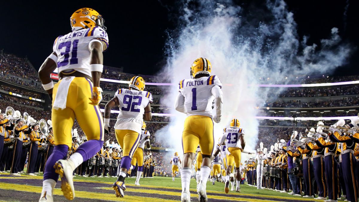 Mississippi State at LSU Betting Odds & Pick: A New Era Begins in Baton Rouge (Saturday, Sept. 26) article feature image