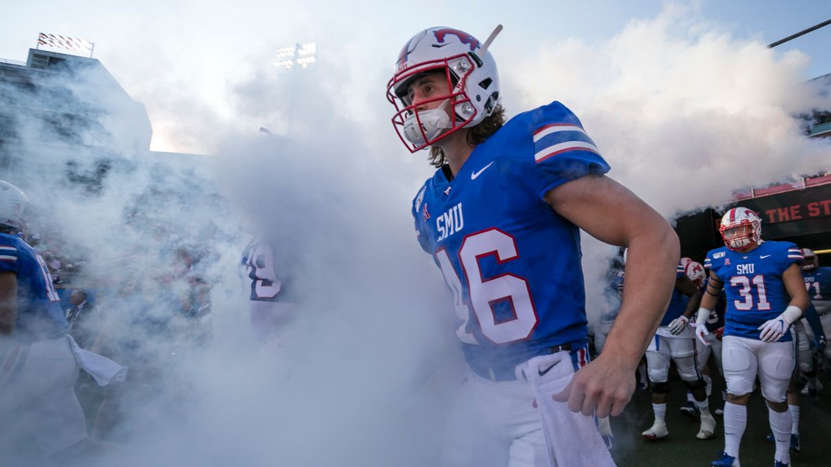 Saturday College Football Betting Picks: How We’re Betting Stephen F. Austin vs. UTEP, Texas State vs. SMU & More (Sept. 5) article feature image