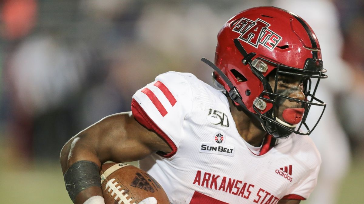 Arkansas State vs. Georgia State Promos: Bet $5, Win $100 if the Red Wolves Cover +50! article feature image