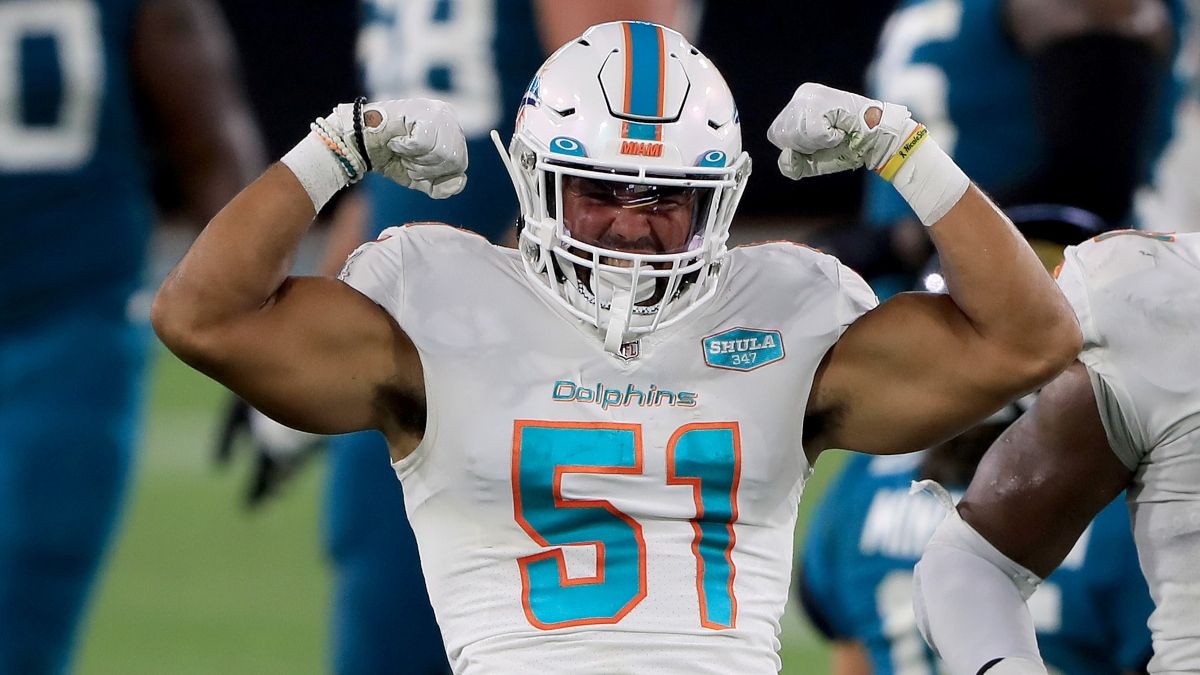 New York Jets vs. Miami Dolphins Odds: Sunday Spread Making Betting History article feature image
