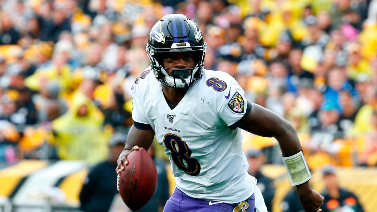 Steelers vs. Ravens Odds & Picks: Back Lamar Jackson To Cover vs. the NFL’s Last Unbeaten article feature image