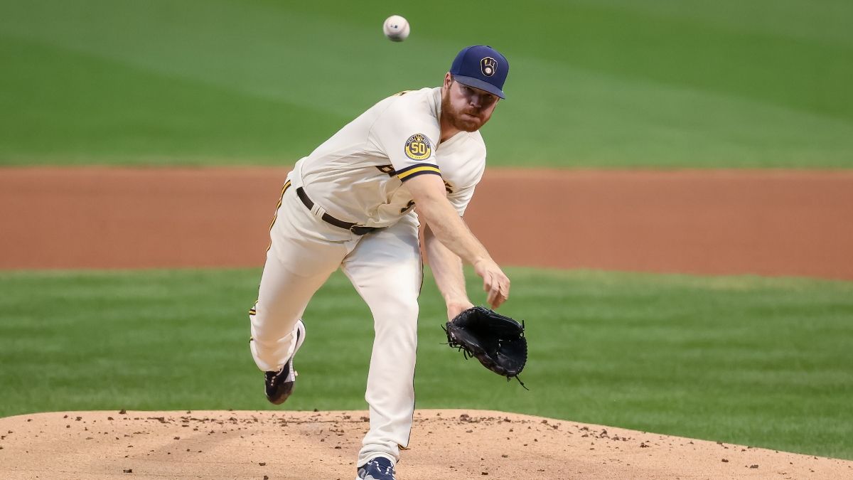 Thursday MLB Odds, Picks and Predictions: Los Angeles Dodgers vs. Milwaukee Brewers Game 2 (Oct. 1) article feature image