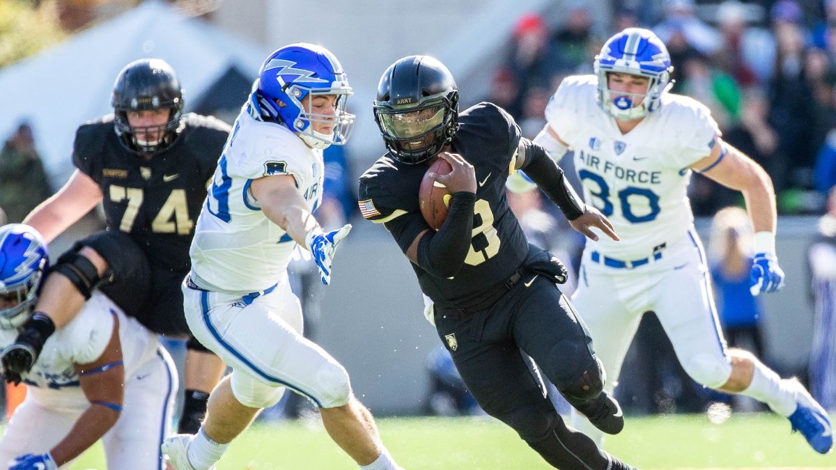 College Football Odds for Air Force vs. Army: The Service Academy Over/Under Betting Trend article feature image