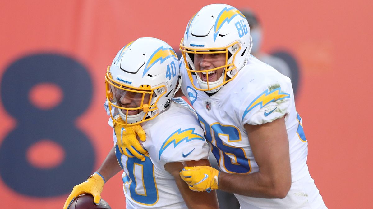Sunday NFL Picks & Predictions: Which Side of Chargers vs. Raiders To Bet article feature image