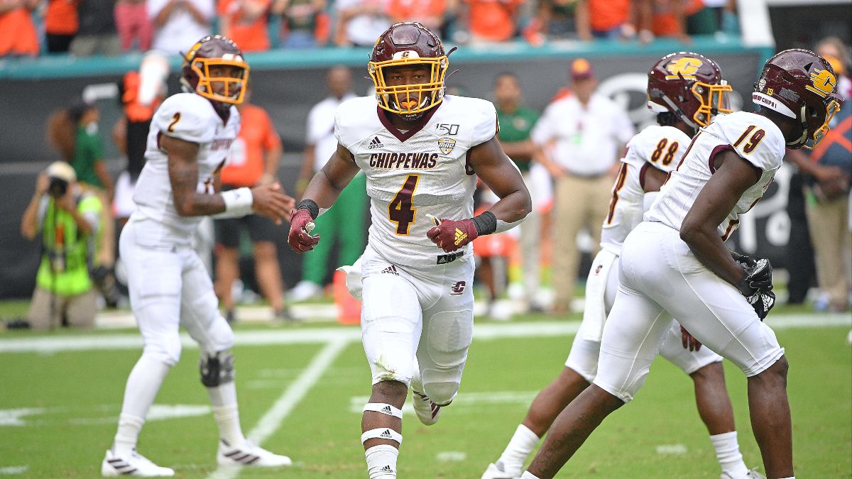 College Football Odds & Pick For Central Michigan vs. Northern Illinois: Bet the Chippewas Over Huskies article feature image