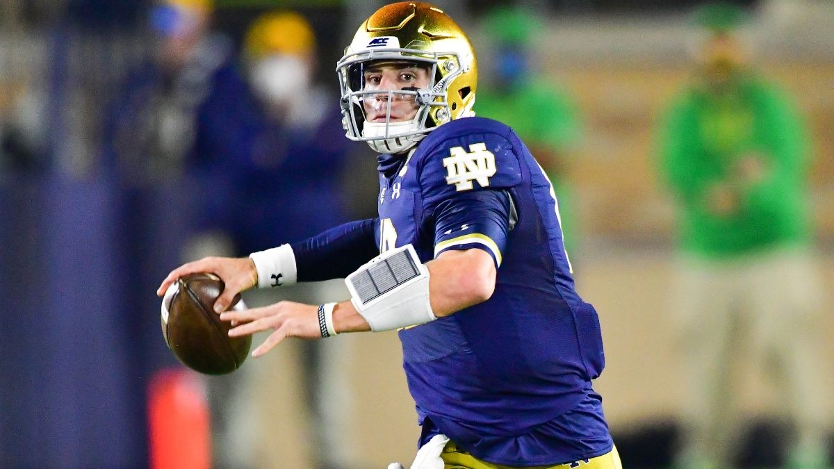 Saturday College Football Betting Odds, Picks & Predictions for Boston College vs. Notre Dame article feature image