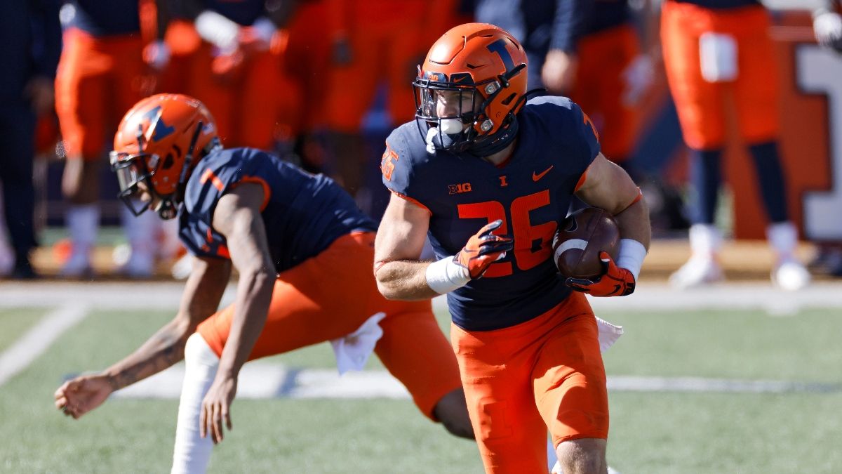 College Football Odds & Pick: Sharps Take Action on Illinois vs. Rutgers article feature image