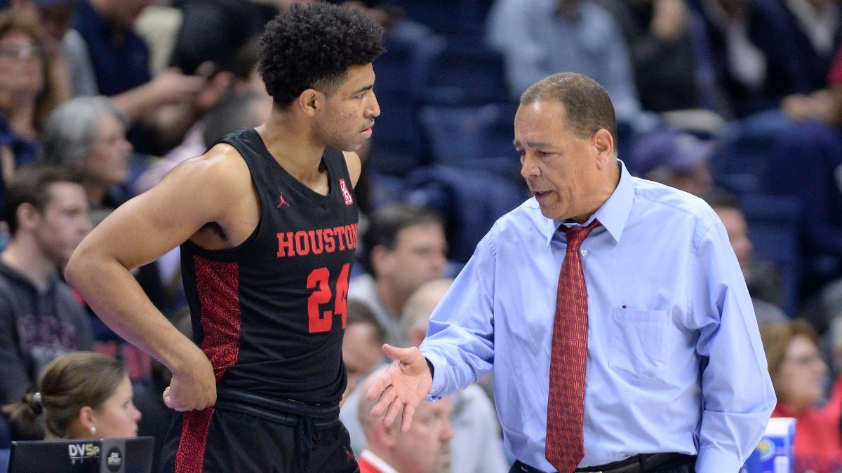 Sunday College Basketball Odds & Picks for Houston vs. Texas Tech: Look to Live Bet the Red Raiders (November 29) article feature image