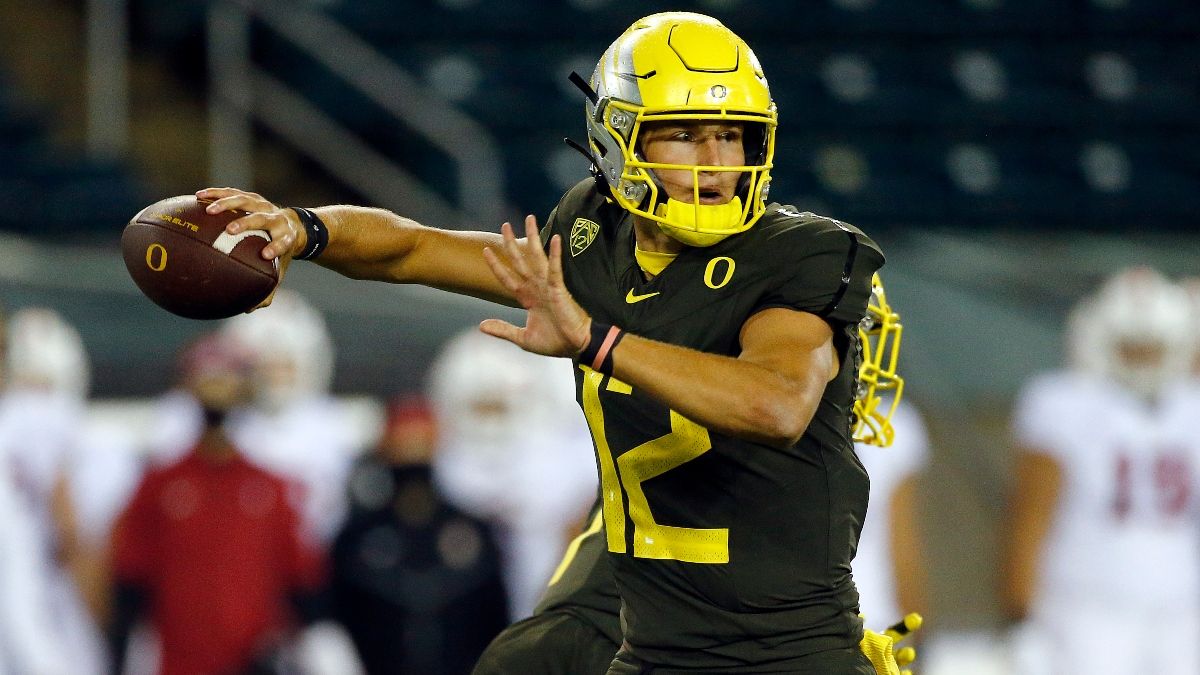Oregon vs. Washington State Odds & Picks: Saturday’s Over/Under Offers Ample Betting Value article feature image