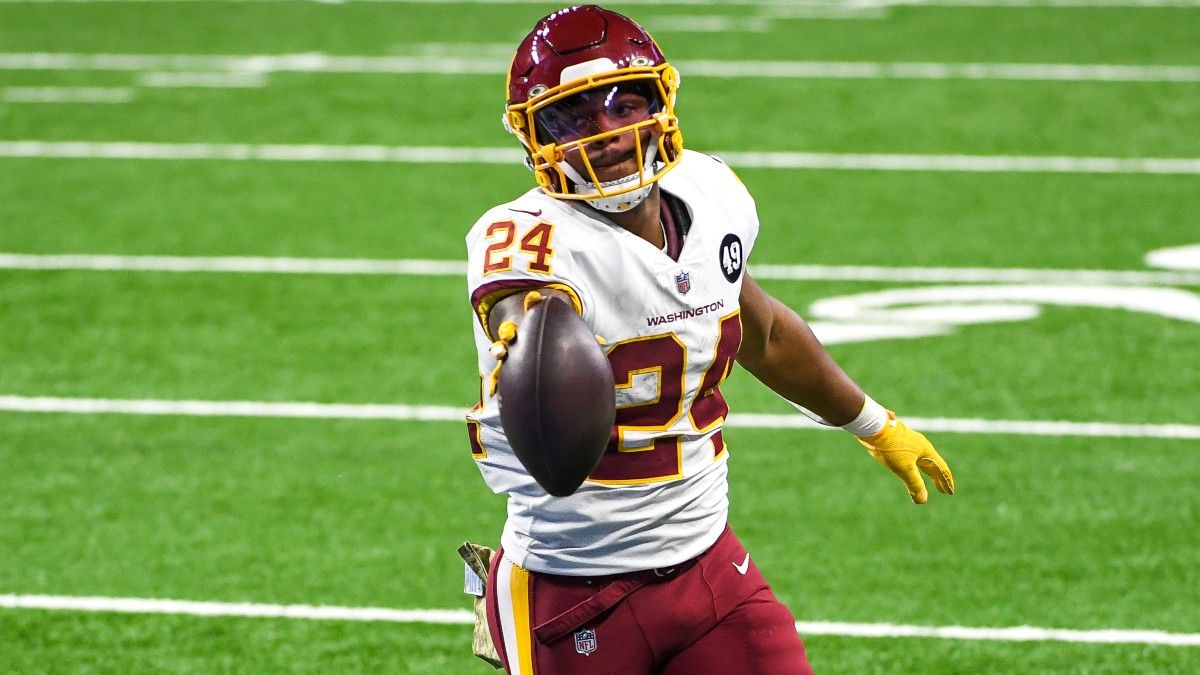 Antonio Gibson Updated Fantasy Football Rankings: Start Redskins Back For High-Ceiling Player article feature image