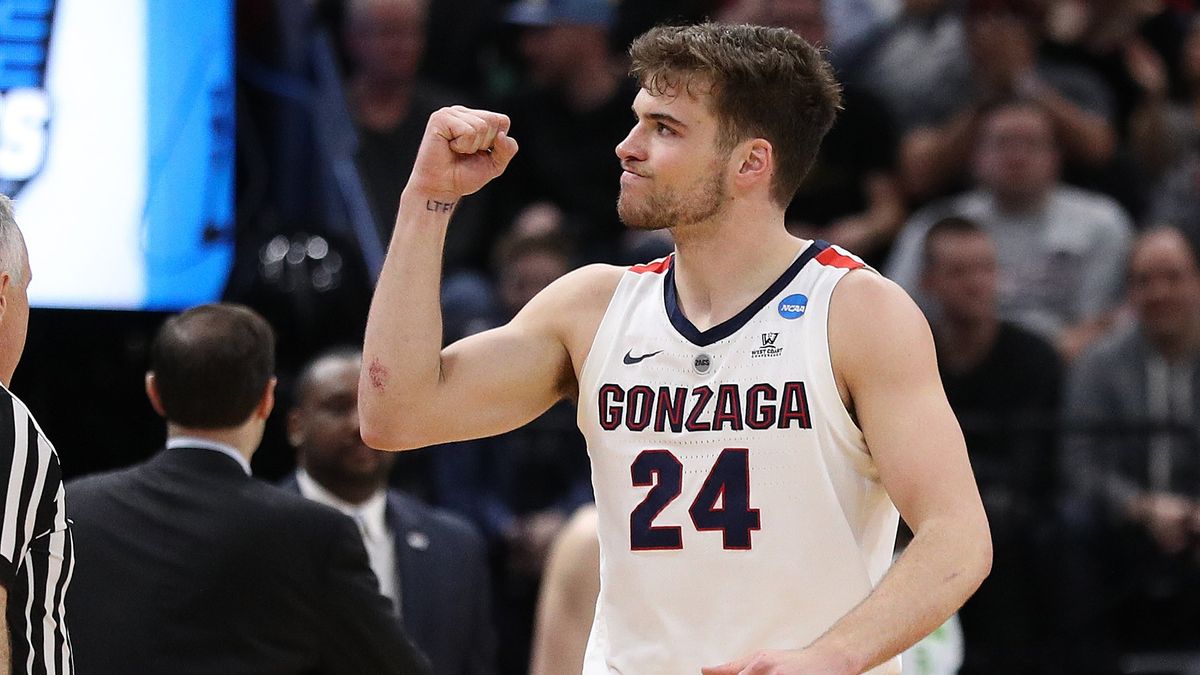 College Basketball Odds & Picks for Iowa vs. Gonzaga: Betting Value on the Bulldogs article feature image