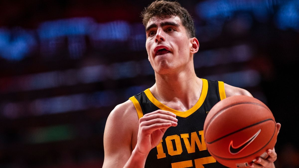 College Basketball Odds & Picks for Iowa State vs. Iowa: Early Betting Value on Hawkeyes in Cy-Hawk Showdown article feature image