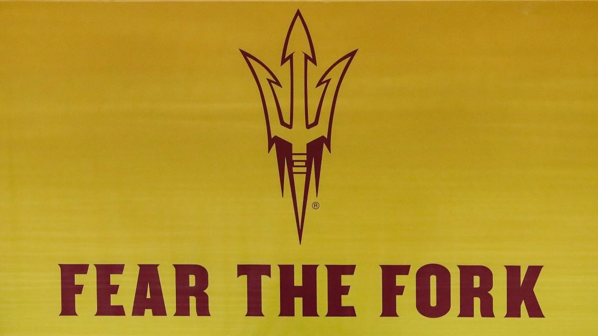 College Basketball Odds & Picks for Arizona vs. Arizona State: The Sharp Betting Edge for Thursday’s Matchup article feature image