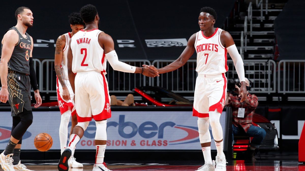 Suns vs. Rockets Odds & Picks: Bet a Big Performance From Victor Oladipo article feature image