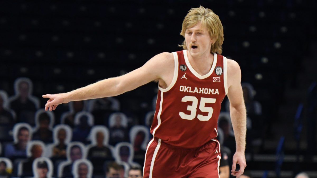 West Virginia vs. Oklahoma College Basketball Odds & Pick: Bet Sooners to Cover as Favorites article feature image