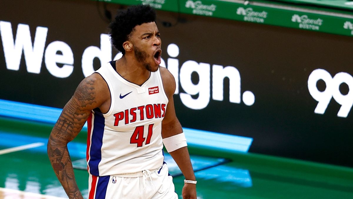 NBA Odds, Picks & Predictions for Pistons vs. Thunder: Sharps Dropping Big Bets on Monday’s Spread article feature image