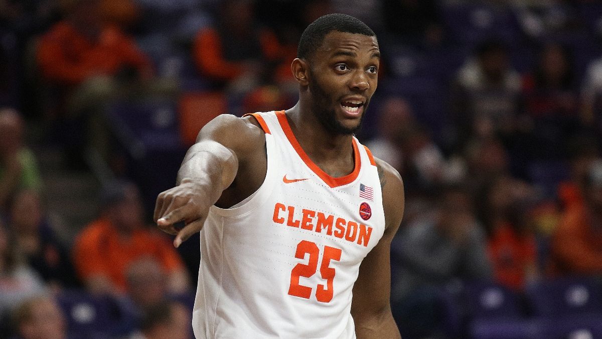 College Basketball Odds & Pick for North Carolina vs. Clemson: How Sharps Are Betting This ACC Spread (Tuesday, Feb. 2) article feature image