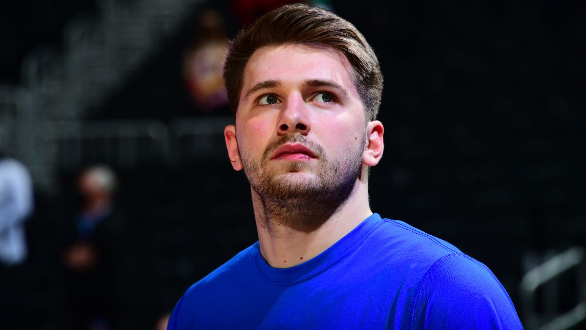 NBA Injury News & Starting Lineups (April 29): Kyrie Irving, Luka Doncic Out, Kristaps Porzingis Questionable On Thursday article feature image