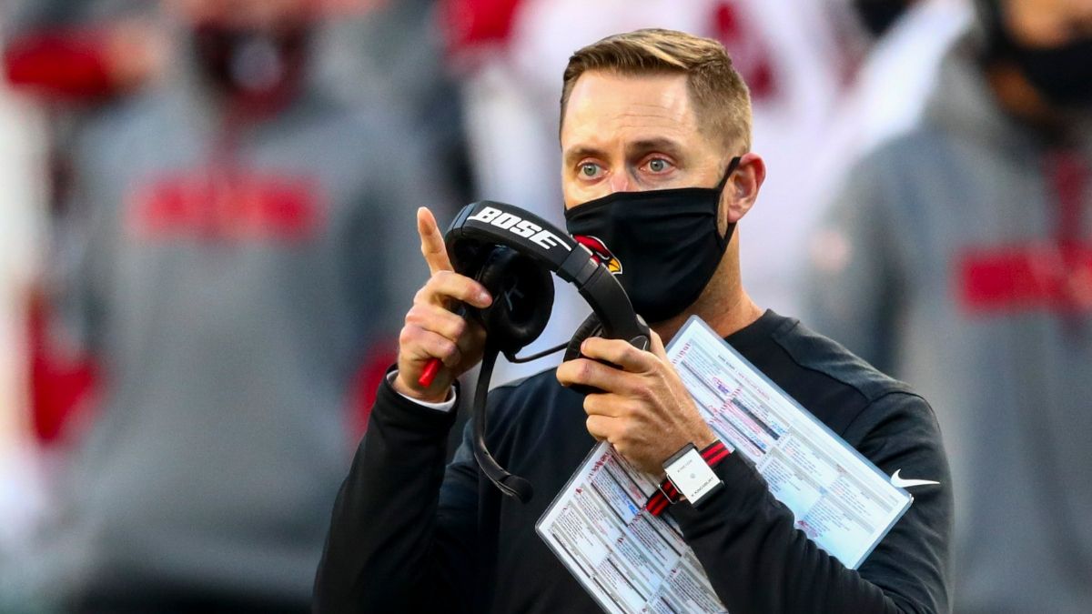 Kliff Kingsbury’s Positive COVID Test Moves Browns vs Cardinals Odds article feature image