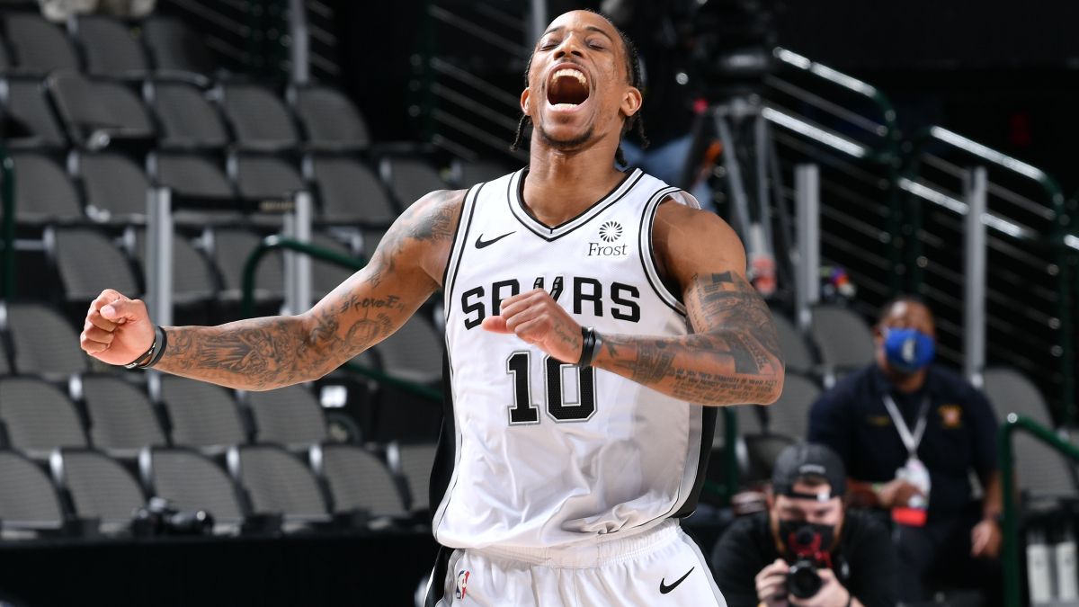 2021 NBA Free Agency: Bulls Acquire DeMar DeRozan From Spurs, Title Odds Improve article feature image