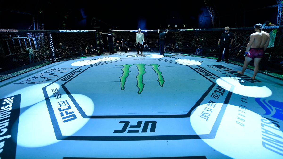 UFC 261 Updated Odds, Betting Predictions, Projections: Analysis for All 13 Fights article feature image