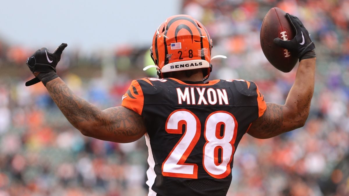 Why Bengals RB Joe Mixon Has Potential To Exceed His Fantasy Draft Capital In 2021 article feature image
