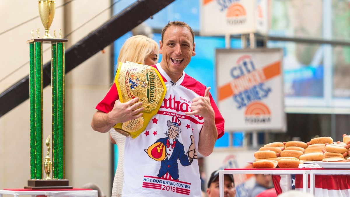 2022 Nathan’s Hot Dog Eating Contest Odds: Joey Chestnut, Miki Sudo Big Favorites on Monday Afternoon article feature image