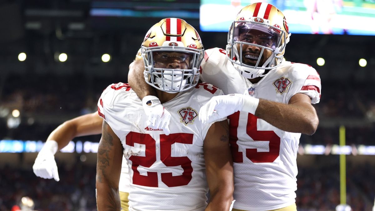 Bears vs. 49ers Odds, Picks, Predictions: Find NFL Betting Value With This Elijah Mitchell Prop In Week 8 article feature image