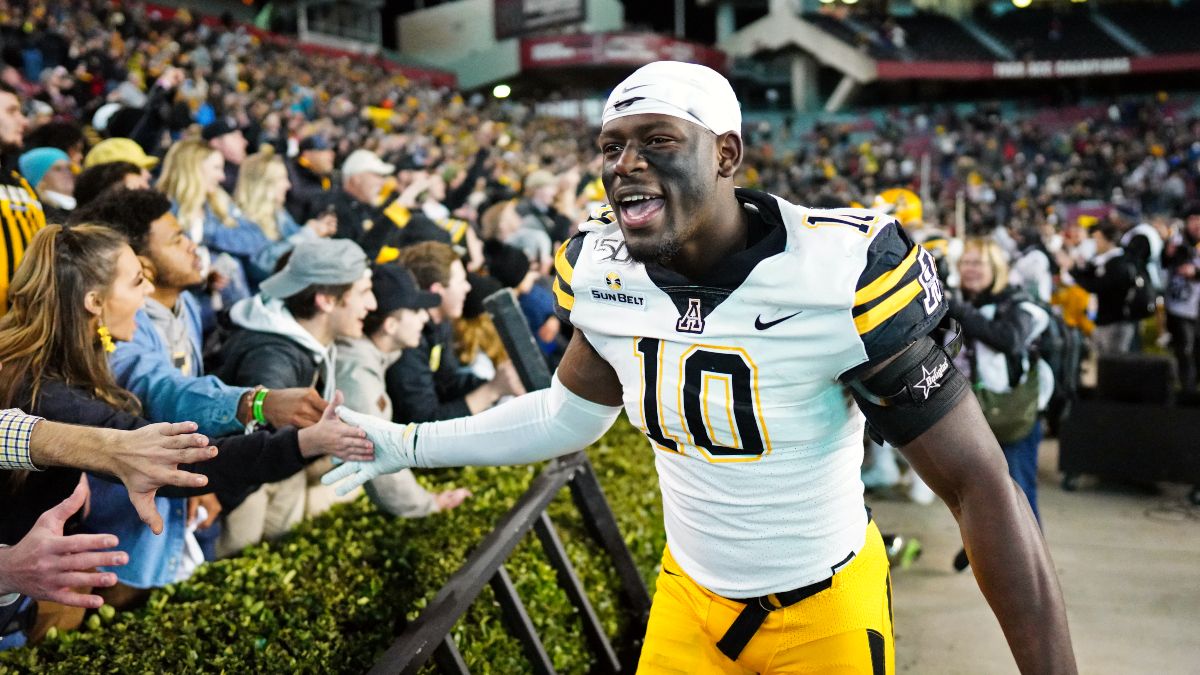 College Football Odds, Prediction, Pick: Bet the Over in East Carolina vs. Appalachian State (Sept. 2) article feature image