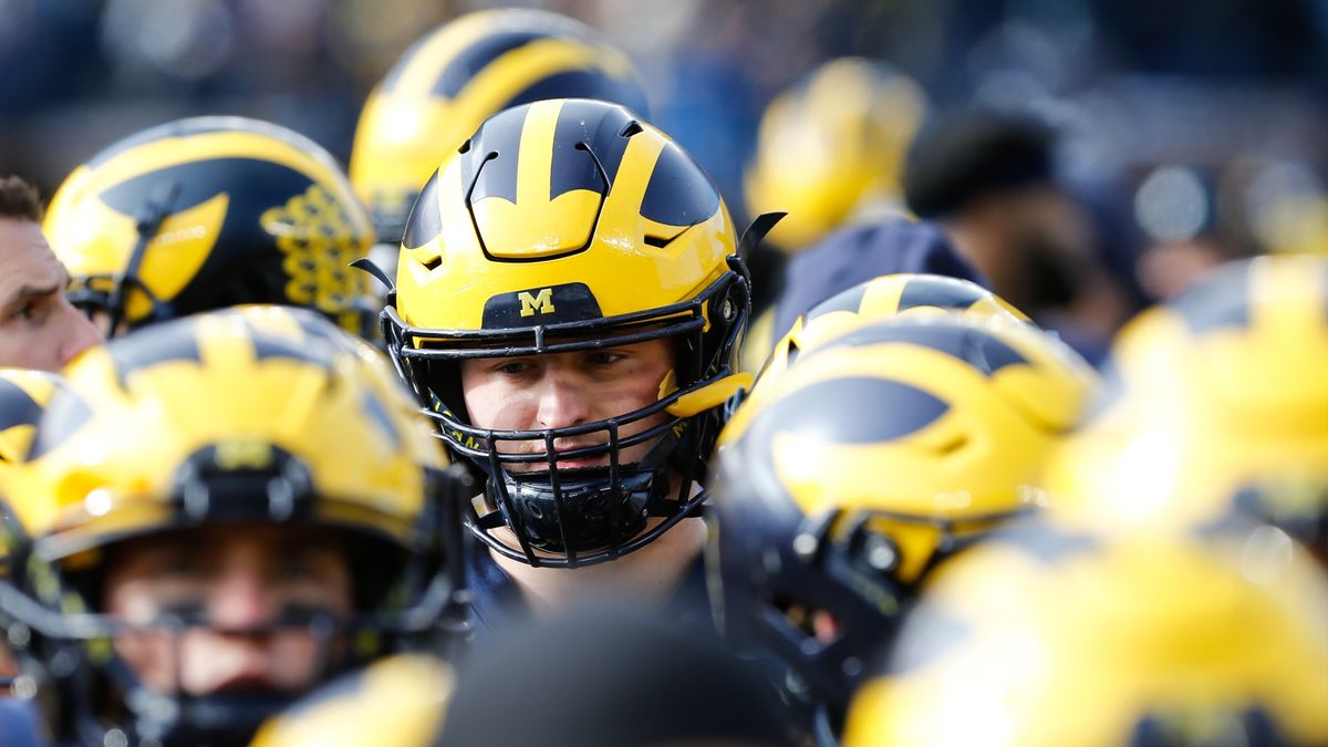 Michigan vs. Michigan State Best Bets: Our Staff’s Top Picks for Week 9’s Top-10 Duel article feature image