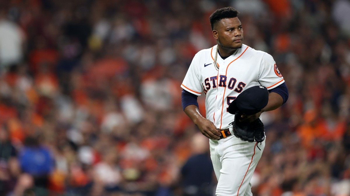 MLB Odds, Picks, Predictions for Red Sox vs. Astros: Can Chris Sale Stop Houston Offense in Game 4? article feature image