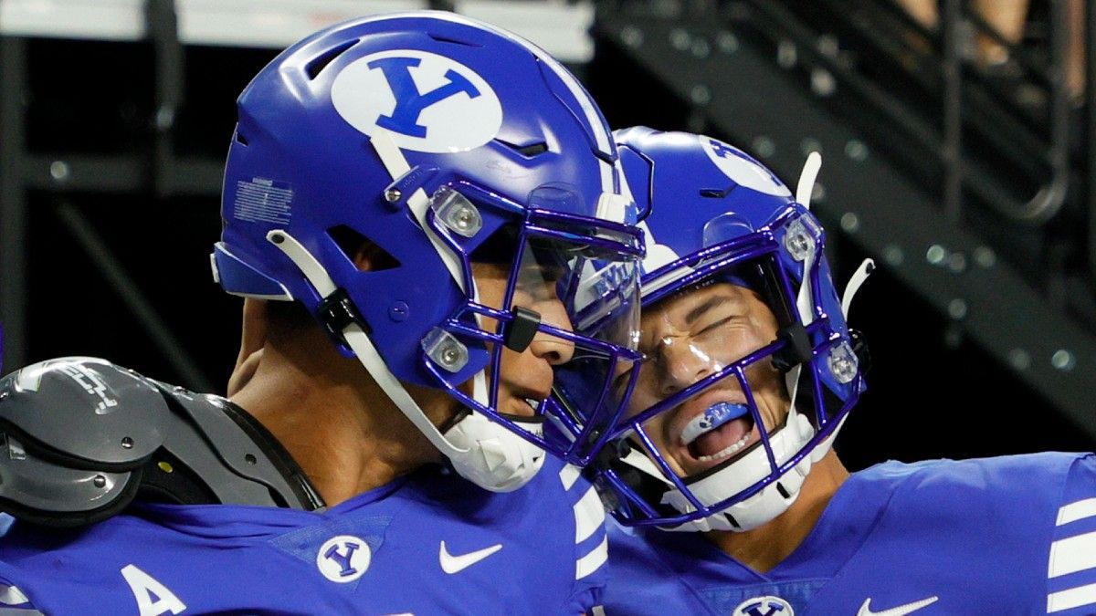 College Football Odds, Predictions, Picks for BYU vs. Washington State: Betting Value on Saturday’s Over/Under article feature image